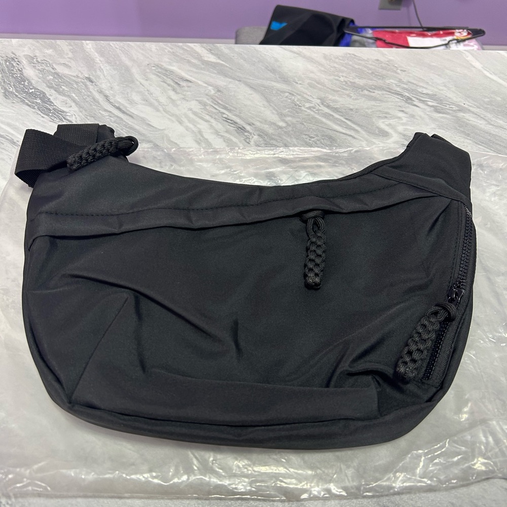 Black Women’s Crossbody Bag